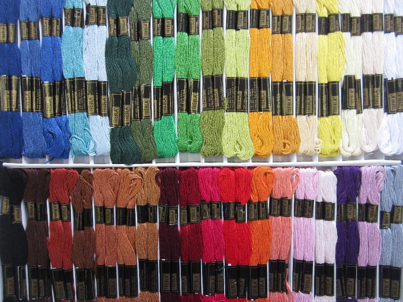 Assorted Colour Embroidery Thread Pack 144 Skeins